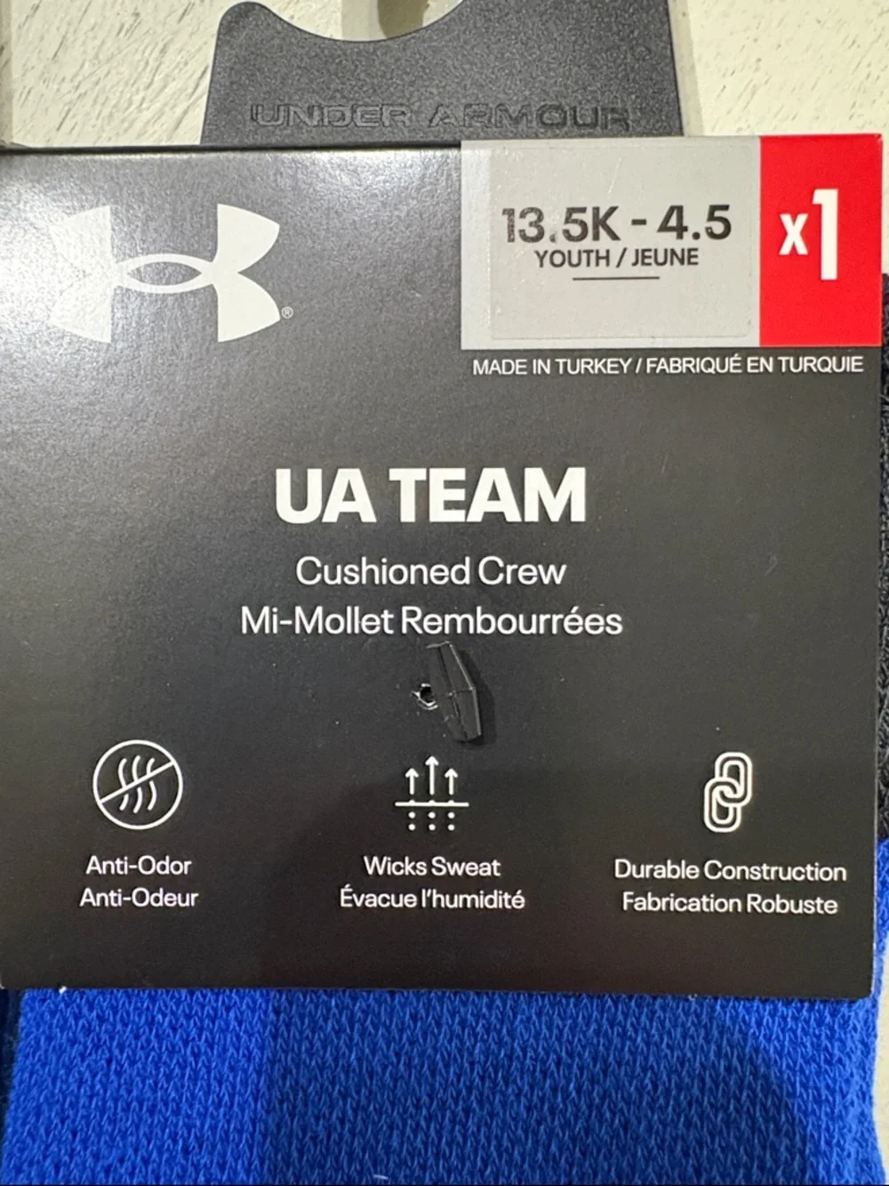 2 Pair NWT Under Armour UA Team Cushioned Crew Socks - Royal Blue & Black